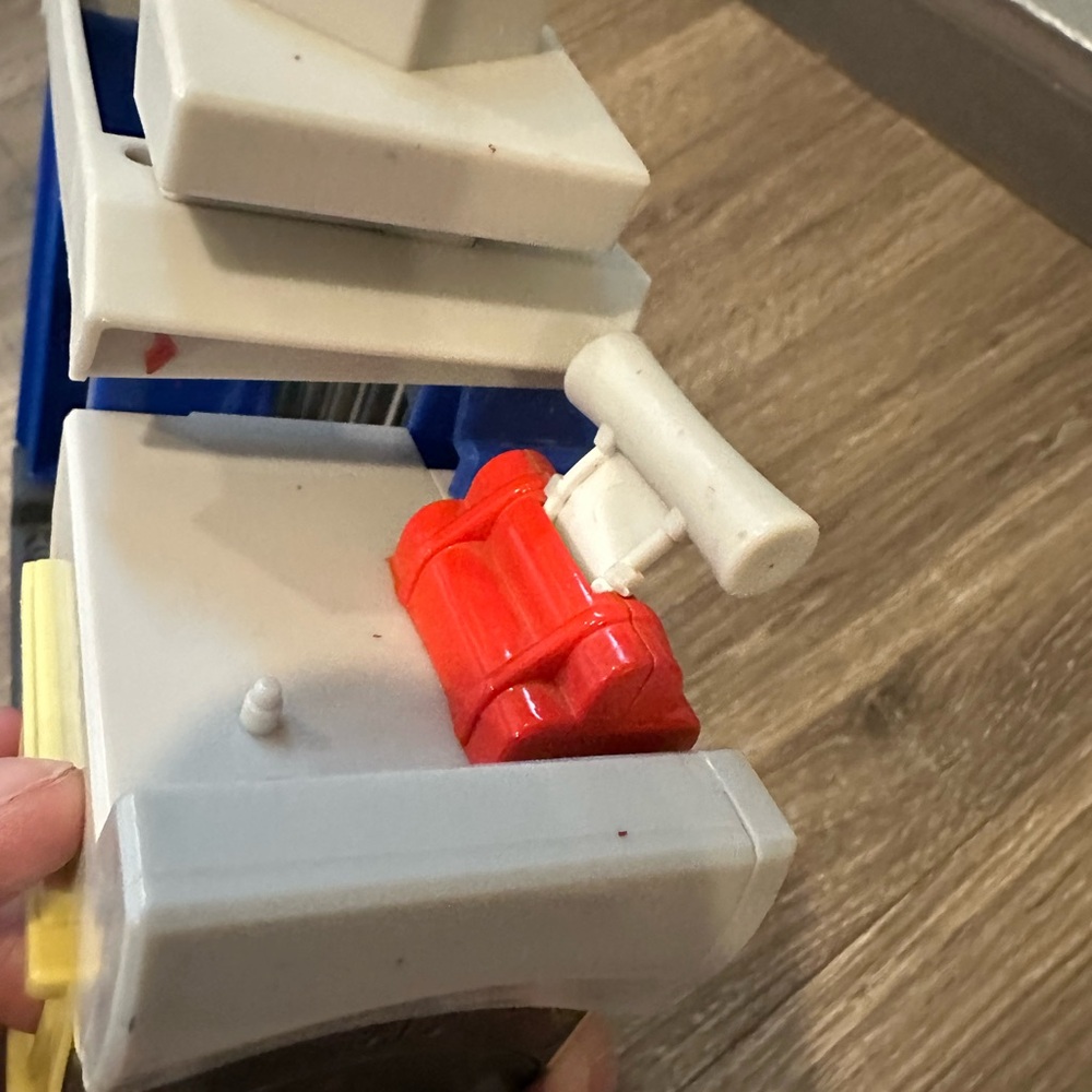 Transformers Rescue Bot Bank Heist - Picture 11 of 12